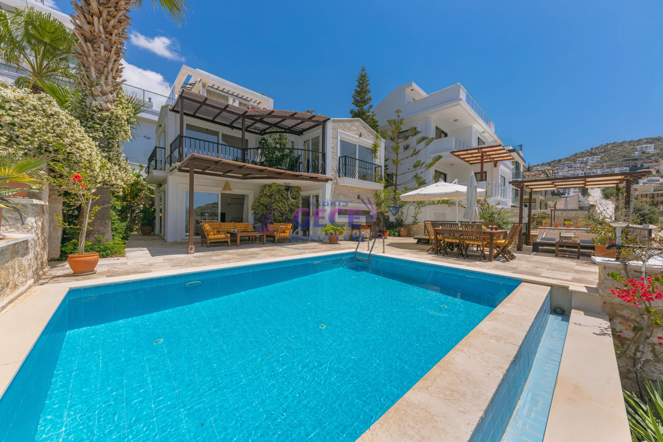 Kıbrıs Villa Kiralama